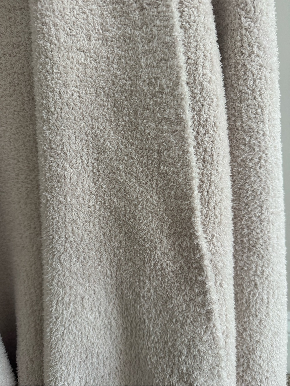 Barefoot Dreams Open-Front Cozy Cream/Taupe Cardigan - Picture 4 of 6
